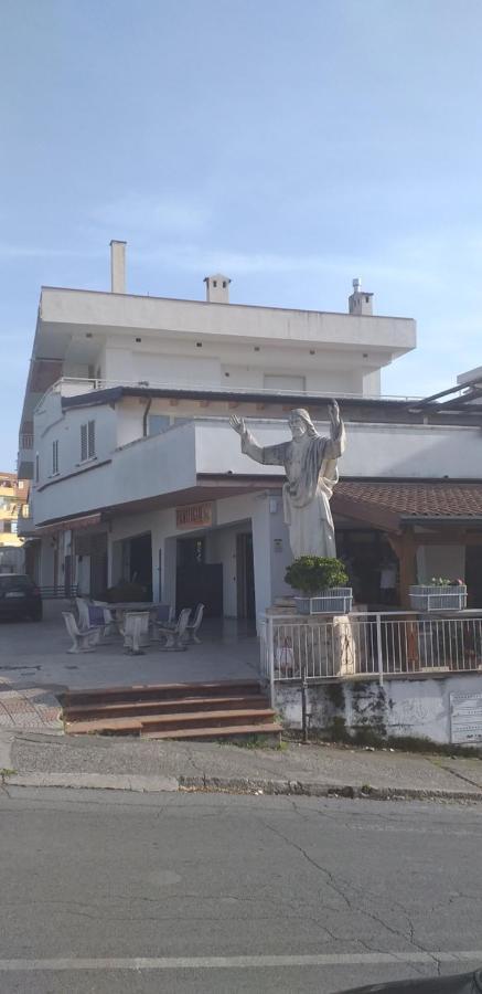 Bed and Breakfast Rosy House Scalea Exterior foto