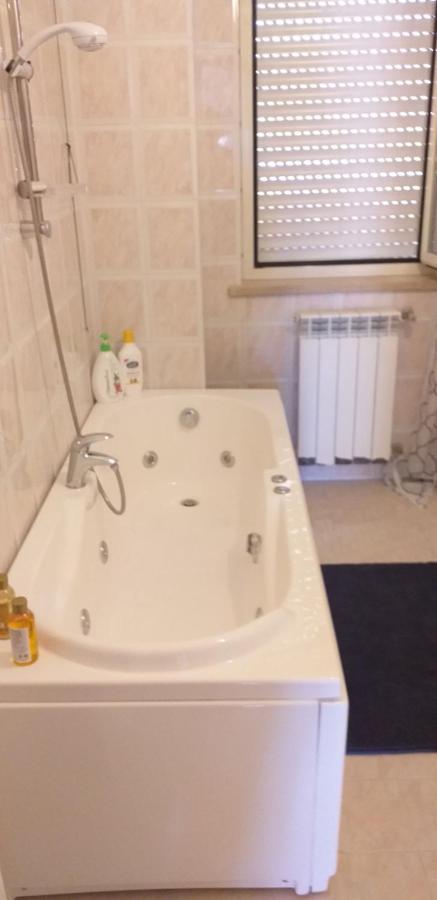 Bed and Breakfast Rosy House Scalea Exterior foto